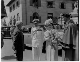 East London, 1 March 1947. King and Queen being welcomed by Mayor.