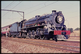 May 1976. SAR Class 15CB No 2060 'Big Bill' with headboard 'Totsiens 15CB 15 May 1976'.