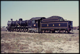 SAR Class 15A No 1970 De Aar station pilot.