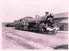 
SAR Class 16B No 809 painted blue used during the Prince of Wales visit.
