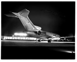 Port Elizabeth, 1968. HF Verwoerd Airport. SAA Boeing 727 ZS-DYO 'Vaal' at night.