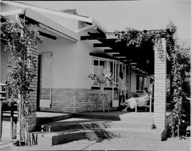 Barberton, 1954. Suburban residence.