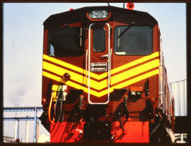 SAR Class 7E3 with 'Hitachi" and 'Dorbyl' plates on the front.