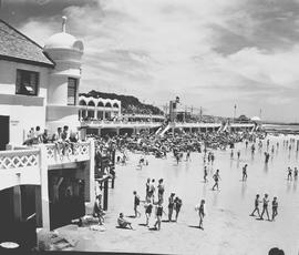 Port Elizabeth, 1943. Humewood beach.