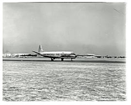 
Vickers Viscount ZS-CDV 'Waterbok' on runway.
