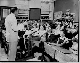 Barberton, 1953. International school.
