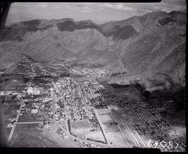 Montagu, 1960. Aerial view.