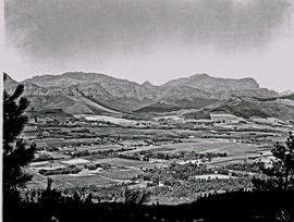 Franschhoek, 1950. View over valley.