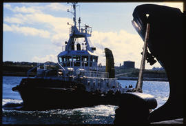 East London, March 1986. SAR tug 'Otto Buhr' in Buffalo Harbour. [T Robberts]