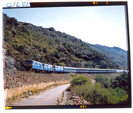 Tulbagh. SAR Class 5E1 Srs 1 on train No 2221down hauling new Blue Train in Tulbaghkloof.