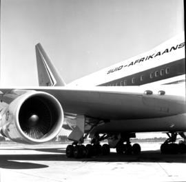 "1978. SAA Boeing 747SP ZS-SPB 'Outeniqua'. Wing and engine."