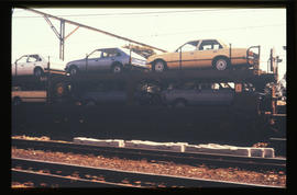 October, 1980. Motor car train with SAR type SCL-4 motor car wagons. [De Waal Louw]