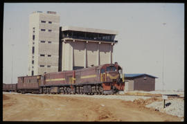 Bapsfontein, August 1982. Goods train before control tower at Sentrarand marshalling yard. [T Rob...