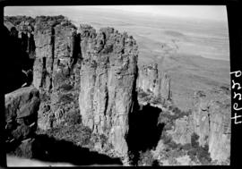 Graaff-Reinet, 1939. The plains of Camdeboo viewed from the Valley of Desolation.