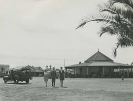 Mafeking, 1946. Rotunda building on market square