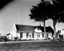 Montagu, 1947. Old Dutch homestead.