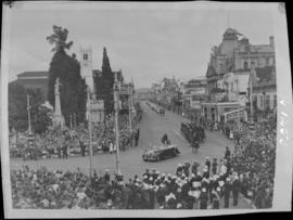 Pietermaritzburg, 13 March 1947. Royal motorcade in city street.