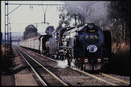 October 1990. SAR Class 25NC No 3472 'Lilly' with the Amatola passenger train..