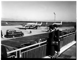 Cape Town, 26 October 1955. Opening of DF Malan Airport. SAA Lockheed Constellation ZS-DBR 'Cape ...
