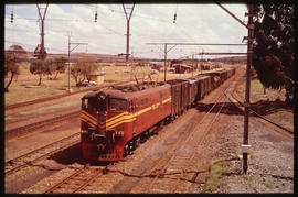 Johannesburg. Goods train headed by SAR Class 5E1 Srs 3 No E722 at Lentz.