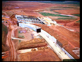 Bapsfontein, October 1979. Aerial view of bridge under construction. [Jan Hoek]