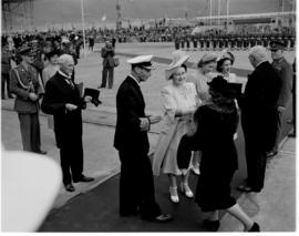 Cape Town, 24 April 1947. Royal family take their leave of South African state dignitaries.