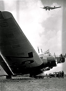 Johannesburg, 1934. SAA Junkers JU-52 ZS-AFA 'Jan van Riebeeck' at Rand airport. See P0627.