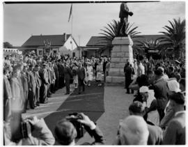 Mafeking, 17 April 1947. Royal family greeting crowd next to Rhodes memorial.