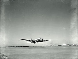 
SAA Douglas DC-4. Taking off.
