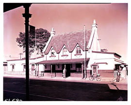 "Uitenhage, 1950. Railway station."