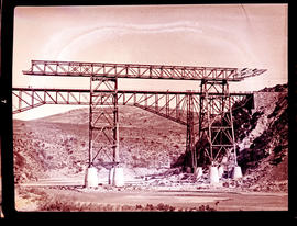 Mossel Bay district, 1930. Construction of Gourits River bridge.