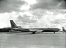Johannesburg, 1963. Jan Smuts airport. SAA Boeing 707 ZS-CKC 'Johannesburg'.