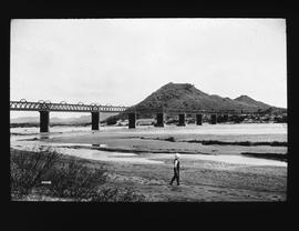 Norvalspont. Bridge over the Orange River.
