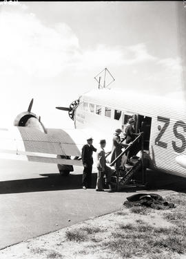 Johannesburg, 1935. Rand airport. SAA Junkers Ju-52 ZS-AFC 'Simon van der Stel', passengers board...