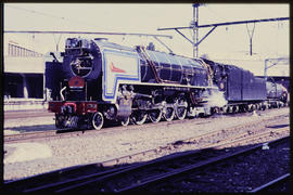 June 1991. SAR Class 25NC No 3404 'Elsabe'.