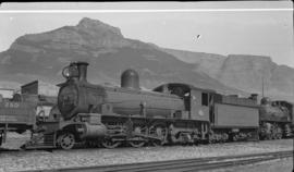 Cape Town. SAR Class 6Y No 712 leading SAR Class 10C.