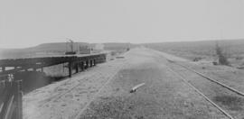 Witput, 1895. Railway lines with wooden platform. (EH Short)