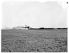 
SAA Boeing 727 landing.
