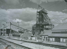 Johannesburg, 1939. Gold mine headgear.