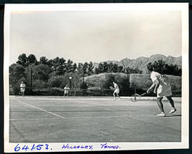 "Wolseley, 1955. Tennis."