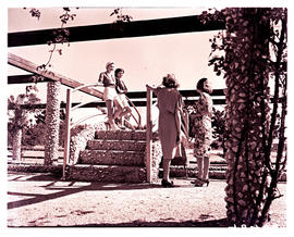 Springs, 1940. Women in Olympia Park.