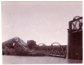 Circa 1900. Anglo-Boer War. Fourteen Streams bridge from the south.