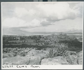 Paarl district, 1955. Town view.