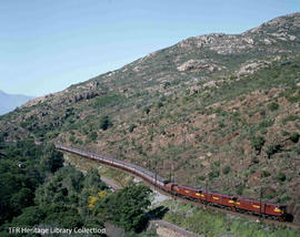 Tulbagh district, 1982. Trans Karoo Express in Tulbaghkloof.