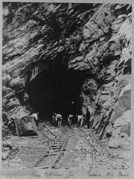 George district, circa 1912. Construction of No 2 tunnel in Montagu Pass.