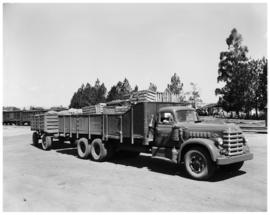 Louis Trichardt, 1953. SAR Diamond T truck.