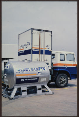 
Fastfreight container and tank.
