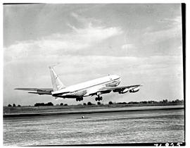 Johannesburg, 1965. Jan Smuts airport. SAA Boeing 707 taking off.