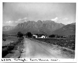 Tulbagh district, 1955. Farmhouse.