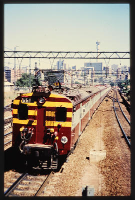 Johannesburg. SAR type 5M2A on suburban train No 551.